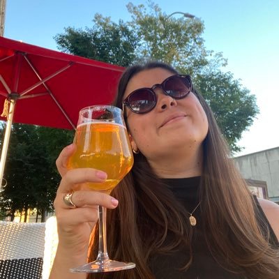 Merecrushmonday's profile picture. 🍕(she/her)