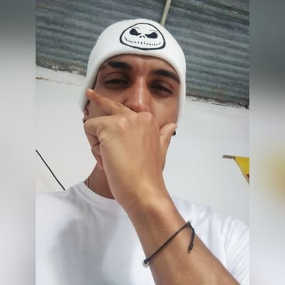 jilverlara17's profile picture. El crew ONE FACE una cara familiar no es solo un grupo de rap, son 4 originales que representan a lo Criminal