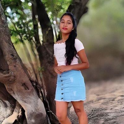 🦋Não importa a cor do céu,quem faz o dia bonito é você..
🦋amor a fati
🦋Medicina.