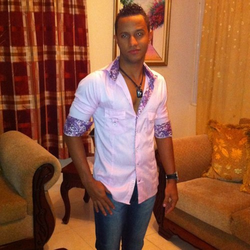 natathehard's profile picture. Guitarrista, Compositor, Cantante y Productor Musical!