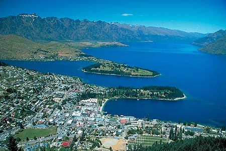 #Queenstown New Zealand visitor information, events, #attractions #snow and last minute #accommodation deals #queenstownlive #queenstownnz