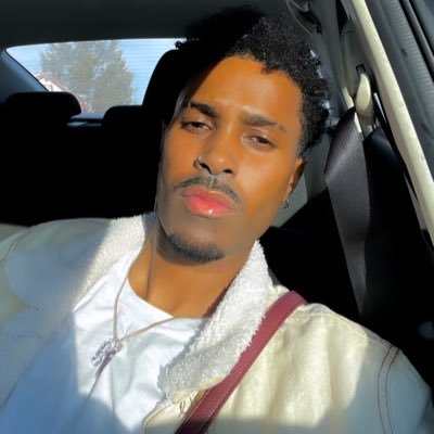 Life goes on pimpin, the wise don’t doubt it... #LLRiq #LLYogi IG: @BlitzCom3t