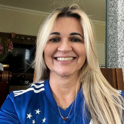 Brasileira,Patriota, Cruzeirense apaixonada 🦊🇧🇷 BRASIL 🇧🇷 ACIMA DE TUDO,DEUS ACIMA DE TODOS👊🏻