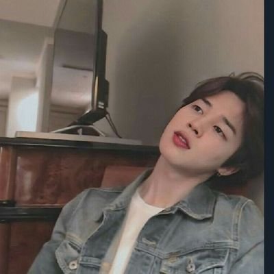 btsjimi01540622's profile picture. 