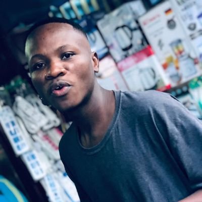 aJimaany's profile picture. How can you rebuild by sacking the builders everytime 🙄 #MUFC