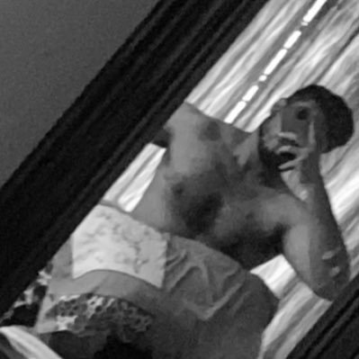 Mrcraazie's profile picture. 