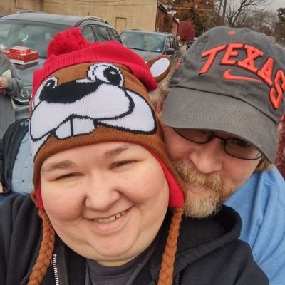 Christian. Wife. Daughter. Sister. Awesomest Aunt. Texan. Geek. Nerd. Gamer. Crafter. Texas Longhorns fan. Hufflepuff. 
Psalm 91:11-12