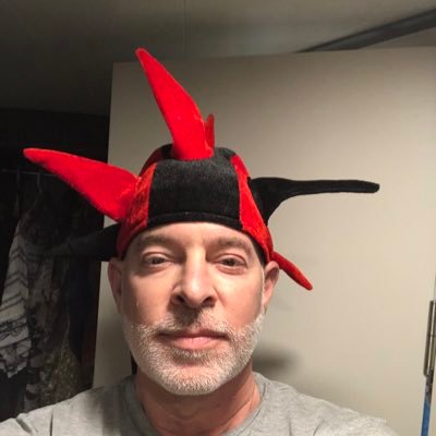 Squireman02's profile picture. Attorney to the Stars