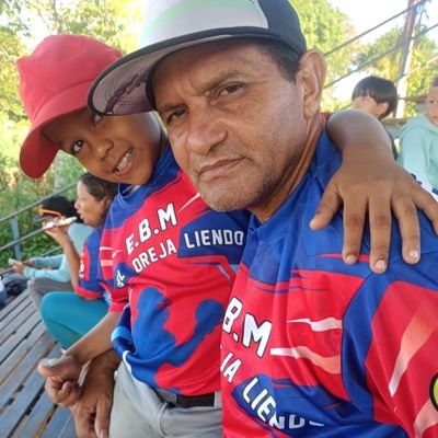 Alfredojose2069's profile picture. Licenciado en Administración
Técnico de Béisbol