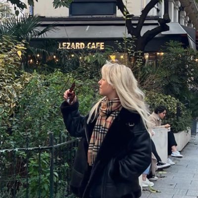 amy_robertsonx's profile picture. new account ✨