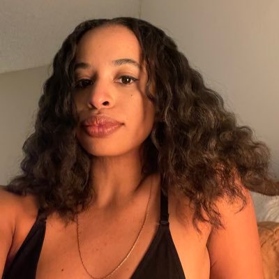 danesholder's profile picture. ok and?