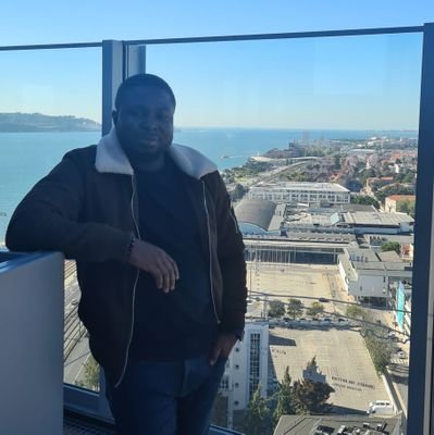 Building @RaenestHQ |
Previous: @andela @jumia_Group @jostpay @acumen
Ex-blogger 🤣