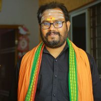 మోహన్ వాంకుడోత్ (గురుస్వామి)(@mohanguruswamyv) 's Twitter Profile Photo