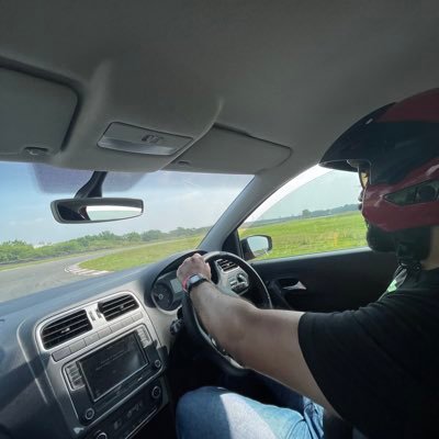 ninad911's profile picture. F1
Moto
Movies
Stocks
Lift
Trek