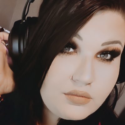 twitch streamer, tiktoker, writer and, lover of all things horror