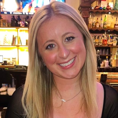 abbyjohnsonn_'s profile picture. 