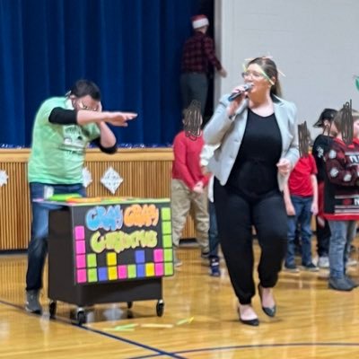 KnoxWithTheAux's profile picture. Elementary Music Teacher, Youth Pastor, Coffee Addict, Wife, Music Junkie