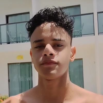joaovitorp66's profile picture. sei lá e foda-se