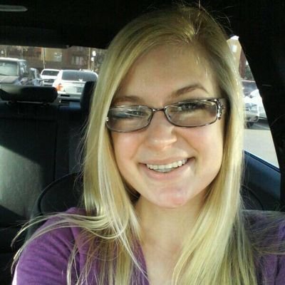 racecynthia0's profile picture. single