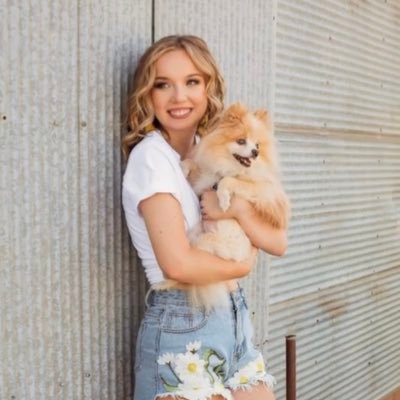 ehurst2404's profile picture. 