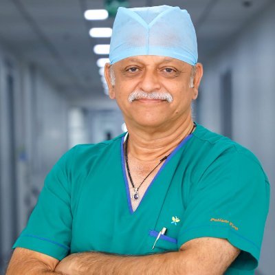 Dr. Amitabh Goel consultant general surgeon practicing Laparoscopic, Thoraco- Vascular surgeries in Indore (Madhya Pradesh) India.