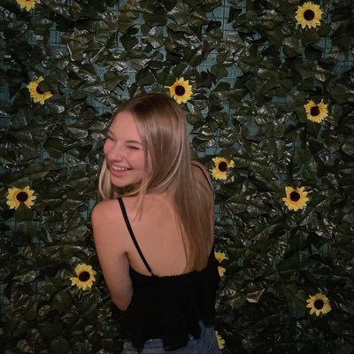 emilycopeland01's profile picture. she/her • elon • ΣΚ