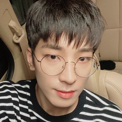 ultsjwn's profile picture. MAHAL NA MAHAL KO SI WONWOO. #민원

minor (june pa matatanggal)