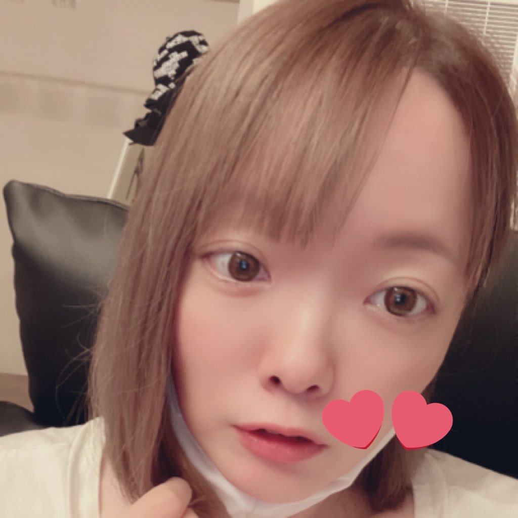 maf_mim's profile picture. 無職。希死念慮もち双極性障害二型です。ffさんいつも本当にありがとう🍀無言フォローも嬉しいです、ありがとうございます!! #まふまふさん #リチウム #レキソタン #サイレース #ハルシオン #ヒルナミン #毒親 #人間不信 #強迫性 #希死念慮強め #2級 #リップル