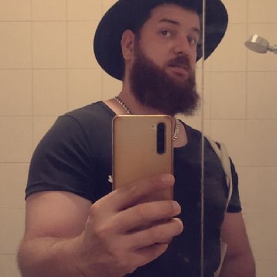 Mysecondlovee's profile picture. just a guy
single 
6'2
Perth 🇦🇺