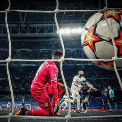 lilee105's profile picture. football