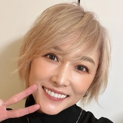 FreeModel&Actor✨趣味スノボ🏂スキューバ🐠ゴルフ🏌️♀️旅行✈️ご飯🍖お酒🍷Twitterはたまに独り言呟いてます😝インスタやってます✨フォローよろしくお願いします🥺💕お仕事依頼はオフィシャルホームページから📩下さい❤️