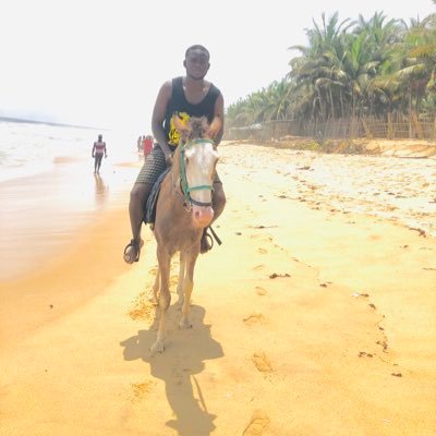 stephane_vodi's profile picture. …@Stephanevodi. #Cartographie.  #Geomaticien