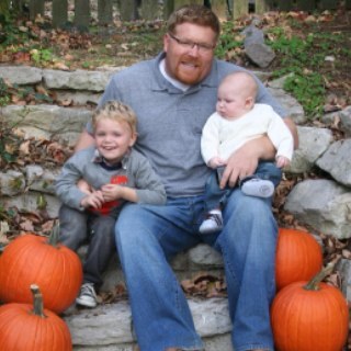 Daddy to Two Awesome Little Boys/Whiskey Sipper/Island Hopper/Ex-Marathon Runner/St.Louis Cardinals/Denver Broncos/