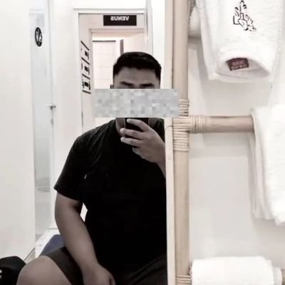 MrBeemss's profile picture. Aquarius || Hypertalking || Polos || Koki Rumahan || Keep Childish And Fun 🍭☠️ || Do you want a cup of coffee? And talk to me? Okay, bill on me♡