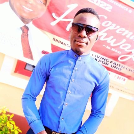 Am peter, mauna, Chibe, SP, gallantor six, am specially made, and endowed with a lot of potential, doing Gods will is my number one, Jesus is coming soon,