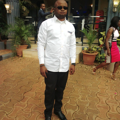 Andpea17And's profile picture. Mon entreprise s'appelle FREEDOM AND PEACE
Je suis un homme d'affaire