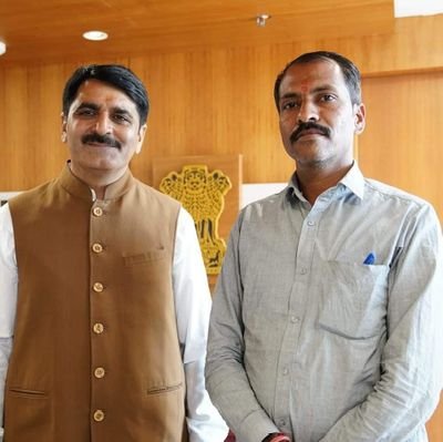 President Vav Bjp,
x.general Secretary Bharatiy parti vav taluka,
સરપંચશ્રી ગ્રામ પંચાયત માવસરી,
member of A.t.v.t wav,
fen of, @ChaudhryShankar Sir