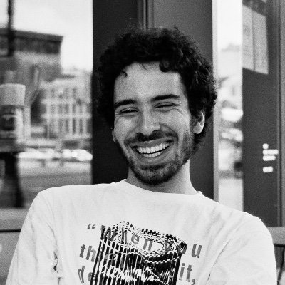 Poem-songs soon librarian; DEAR DEAR @triohousepress (2026); chap FEEDBACK HARMONIES (Seven Kitchens, 2024); poems in @DenverQuarterly etc; 🎶💕 he/they