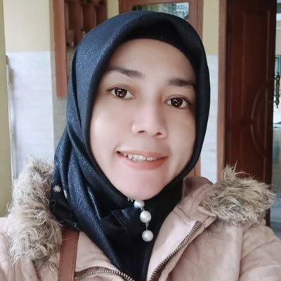 Blogger, Facilitator,Writer, Food Photographer