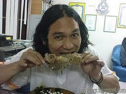 Sudut pandang adalah penentu kebaikan yang kau lihat.