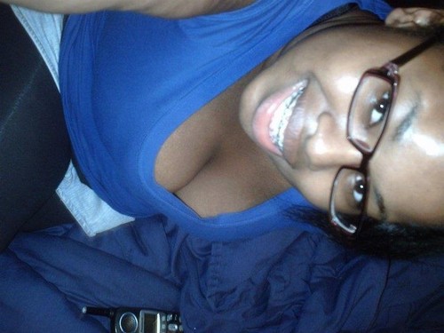 prettygurl_ques's profile picture. 