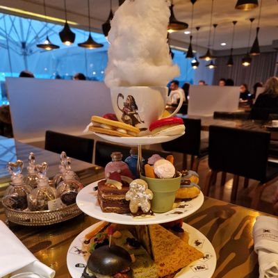 LauraSt50718334's profile picture. 