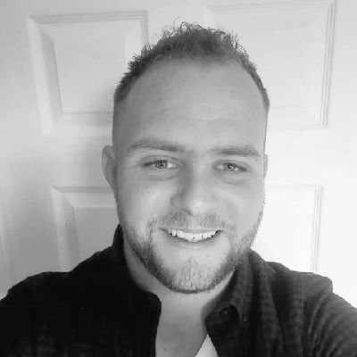 care worker for learning disabilities. love sport Everton and Swindon. soft spot for Blackpool. cricket player. mental health podcaster too.