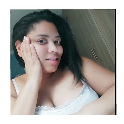 jeantech's profile picture. La vida se resume en un verbo conjugado en tres tiempos: te amé, te amo y te amaré. Es posible este versionado, pero la esencia es esa.