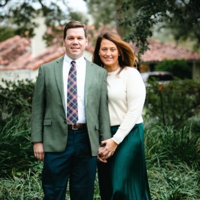 wife to Heath, mom to 3 great kids, lover of Jesus, FBCJAX and Philly Sports.