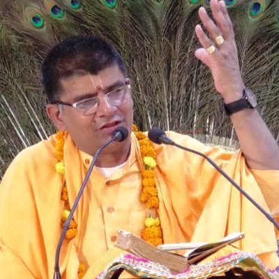 An Astrologer, Preacher and Director of Shri Jayanti Prasad Vedic Vidhyashram at Sanskrit Chhatrawas(Rishikulam) Shri Banbari Dham, Vrindavan.