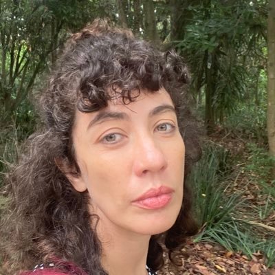 mairaoltra's profile picture. 