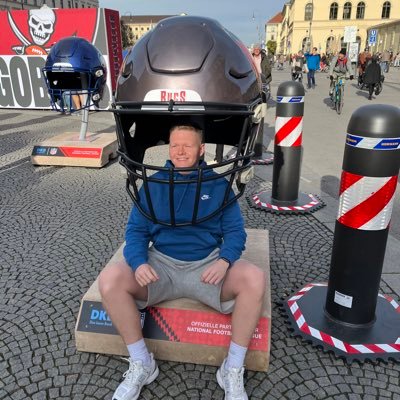 xbillyscott's profile picture. 26