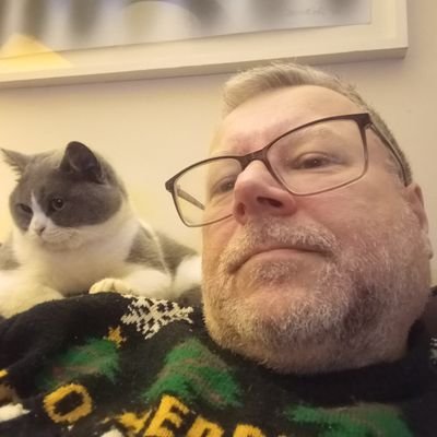 jfmyhill's profile picture. Actor/director (strictly amateur), Saints rugby STH, prog rock, sharks, comedy, bird/badger watcher, pro-Europe, lefty, LGBTQ+ ally.