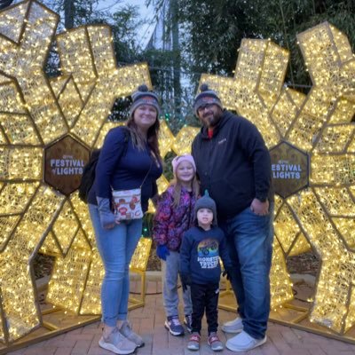 cincy man that loves his family and his Cincinnati and unc sports. our family loves to camp with my family. very goal driven and wanting to own my business. 🐅